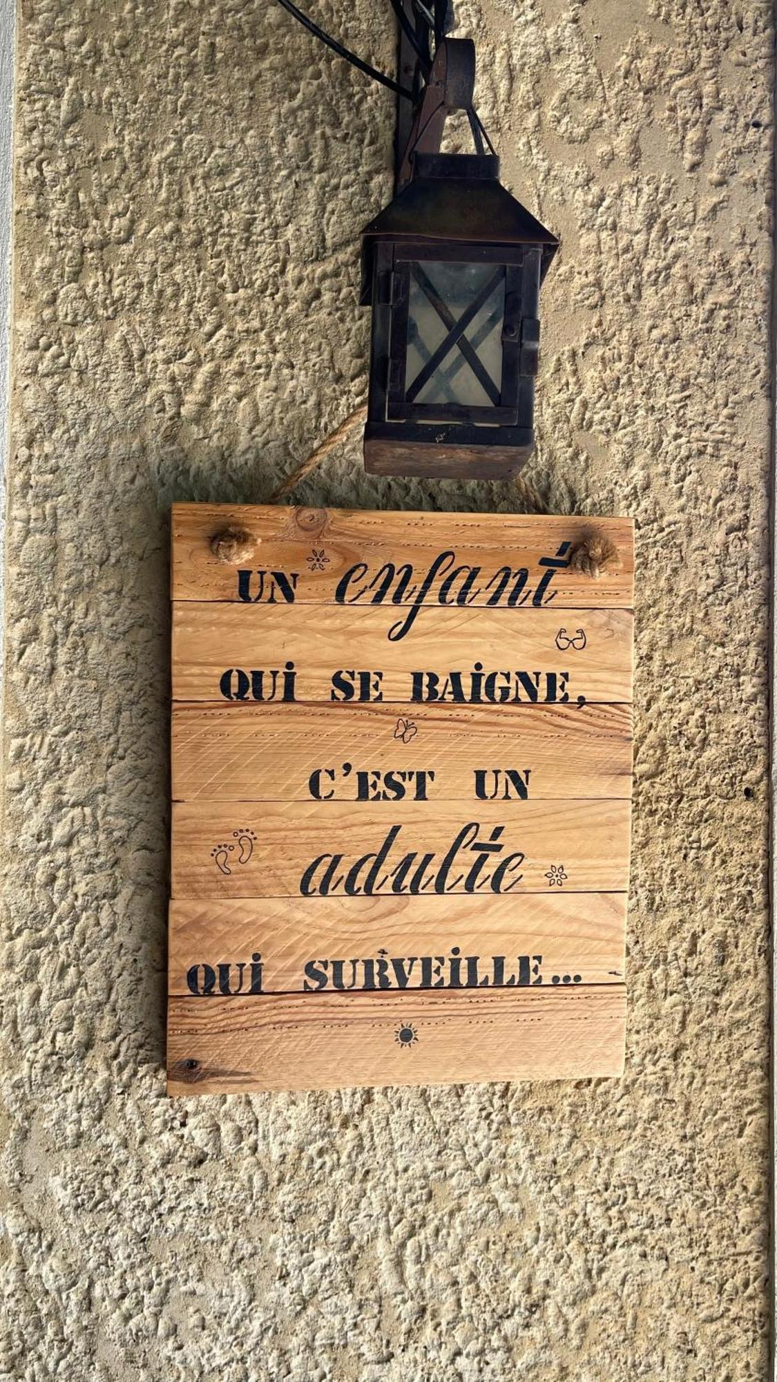 Studio Les Petits Lutins Entraigues-sur-la-Sorgue Eksteriør bilde